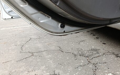 Toyota Avensis III рестайлинг, 2000 год, 399 000 рублей, 10 фотография