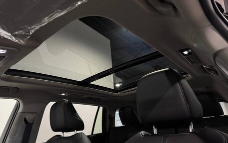 Toyota Highlander, 2025 год, 5 490 000 рублей, 28 фотография