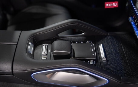 Mercedes-Benz GLE, 2025 год, 15 990 000 рублей, 16 фотография