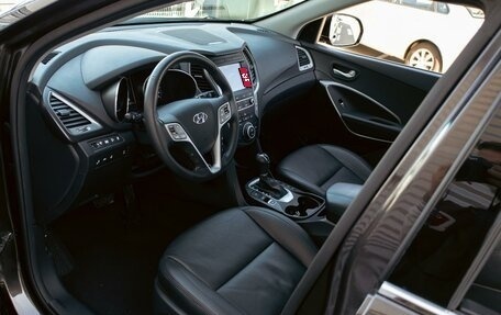 Hyundai Santa Fe III рестайлинг, 2018 год, 1 795 000 рублей, 13 фотография