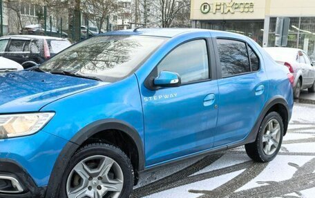 Renault Logan II, 2019 год, 990 000 рублей, 12 фотография