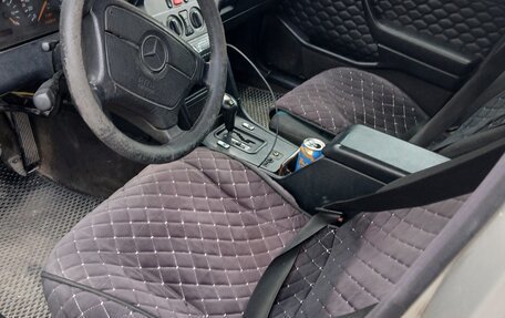 Mercedes-Benz C-Класс, 1996 год, 270 000 рублей, 5 фотография