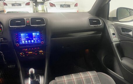 Volkswagen Golf GTI VII, 2011 год, 1 296 000 рублей, 16 фотография