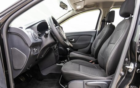 Renault Logan II, 2014 год, 798 000 рублей, 24 фотография