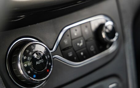 Renault Logan II, 2014 год, 798 000 рублей, 30 фотография