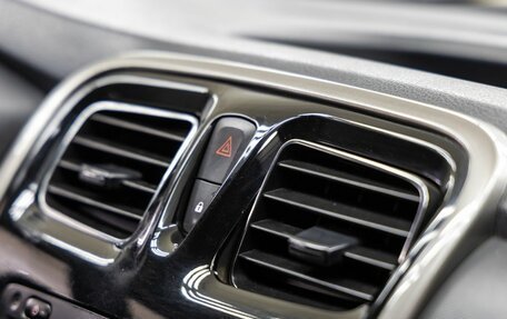 Renault Logan II, 2014 год, 798 000 рублей, 28 фотография