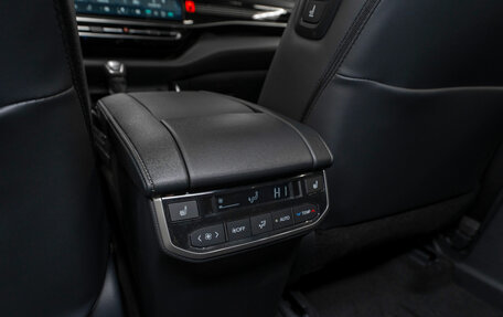 Toyota Highlander, 2025 год, 5 700 000 рублей, 16 фотография