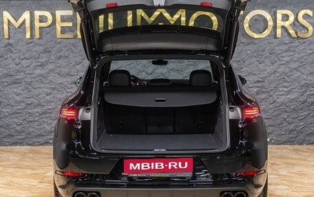 Porsche Cayenne III, 2025 год, 17 990 000 рублей, 8 фотография