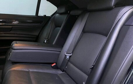 BMW 7 серия, 2013 год, 2 369 000 рублей, 12 фотография