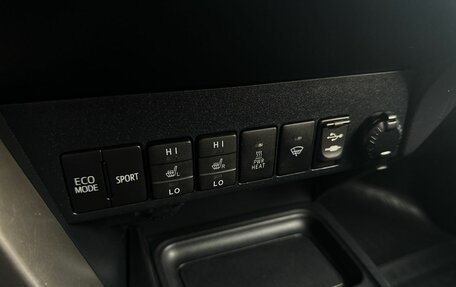 Toyota RAV4, 2013 год, 1 950 000 рублей, 11 фотография