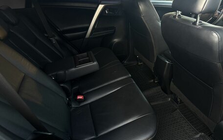 Toyota RAV4, 2013 год, 1 950 000 рублей, 16 фотография