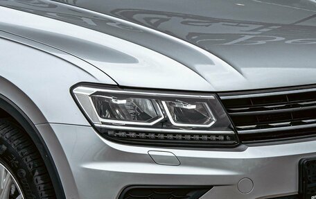 Volkswagen Tiguan II, 2019 год, 2 095 000 рублей, 8 фотография