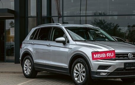 Volkswagen Tiguan II, 2019 год, 2 095 000 рублей, 7 фотография