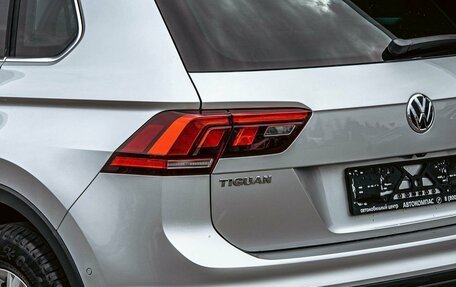 Volkswagen Tiguan II, 2019 год, 2 095 000 рублей, 10 фотография