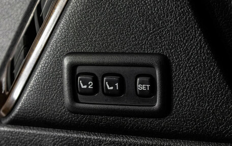 Toyota Land Cruiser Prado 150 рестайлинг 2, 2011 год, 2 499 000 рублей, 16 фотография