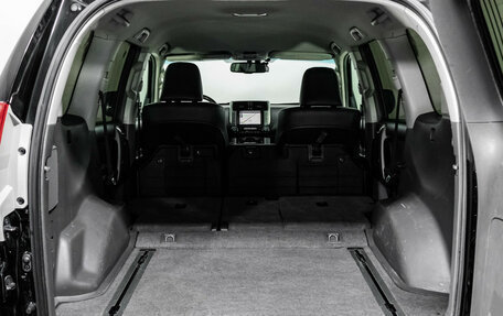 Toyota Land Cruiser Prado 150 рестайлинг 2, 2011 год, 2 499 000 рублей, 22 фотография