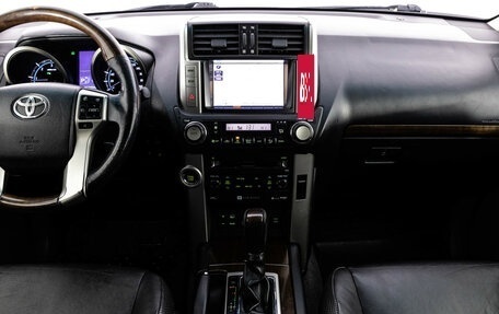 Toyota Land Cruiser Prado 150 рестайлинг 2, 2011 год, 2 499 000 рублей, 12 фотография