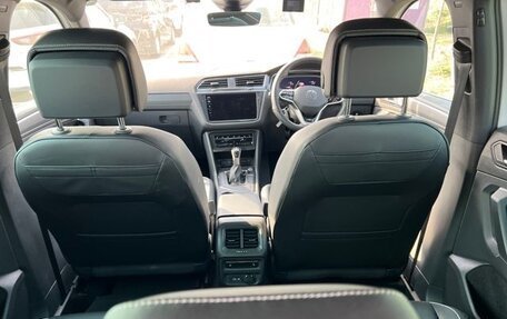 Volkswagen Tiguan II, 2022 год, 2 400 000 рублей, 14 фотография