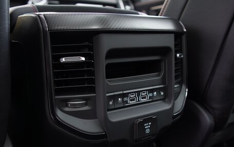 Rambler 1500, 2025 год, 11 750 000 рублей, 16 фотография