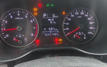 KIA Rio IV, 2018 год, 850 000 рублей, 6 фотография