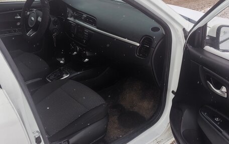 KIA Rio IV, 2018 год, 850 000 рублей, 13 фотография