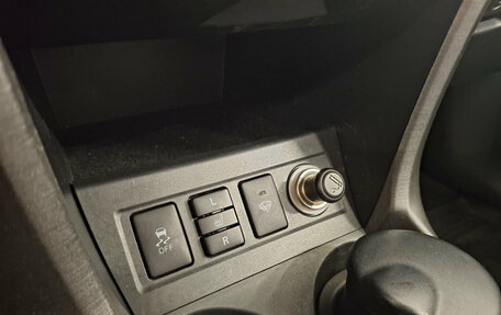 Toyota RAV4, 2011 год, 1 354 000 рублей, 26 фотография