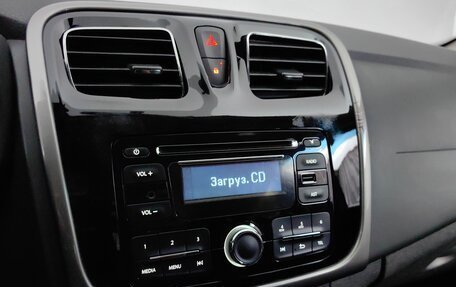 Renault Sandero II рестайлинг, 2016 год, 949 000 рублей, 14 фотография