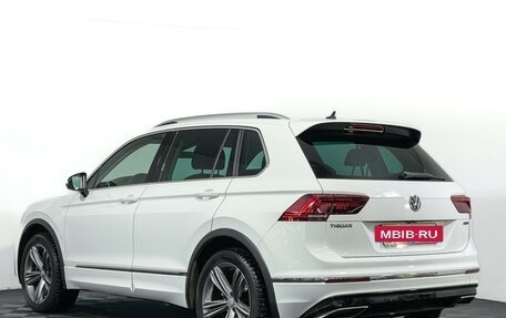 Volkswagen Tiguan II, 2019 год, 3 797 000 рублей, 7 фотография