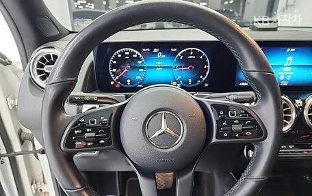 Mercedes-Benz GLB, 2021 год, 6 фотография