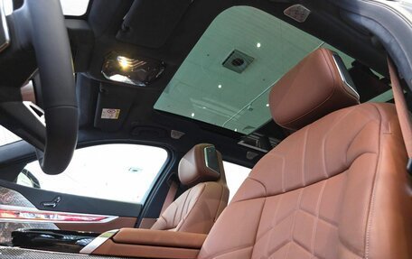 BMW 7 серия, 2025 год, 25 200 000 рублей, 21 фотография