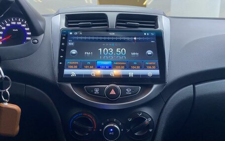 Hyundai Solaris II рестайлинг, 2016 год, 999 000 рублей, 15 фотография