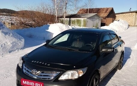 Toyota Corolla, 2011 год, 950 000 рублей, 3 фотография