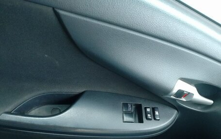 Toyota Corolla, 2011 год, 950 000 рублей, 13 фотография