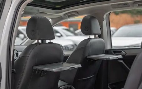 Volkswagen Touran III, 2022 год, 1 875 000 рублей, 17 фотография