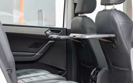 Volkswagen Touran III, 2022 год, 1 875 000 рублей, 15 фотография