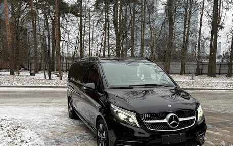 Mercedes-Benz V-Класс, 2021 год, 1 фотография