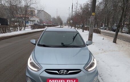 Hyundai Solaris II рестайлинг, 2013 год, 850 000 рублей, 7 фотография