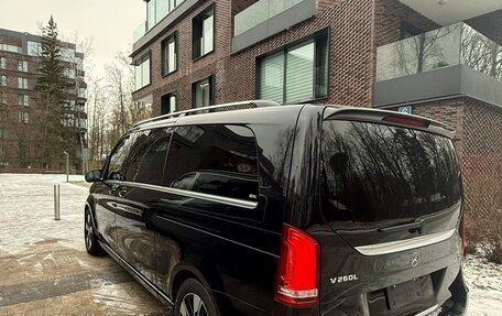 Mercedes-Benz V-Класс, 2021 год, 4 фотография
