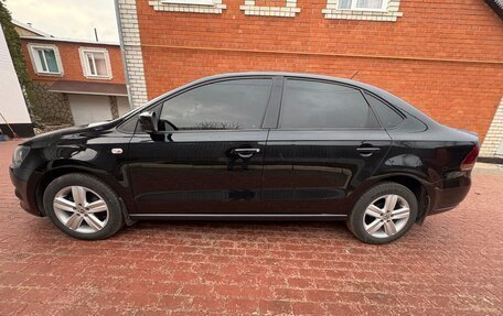 Volkswagen Polo VI (EU Market), 2013 год, 850 000 рублей, 4 фотография