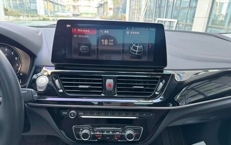 BMW 1 серия, 2023 год, 1 780 000 рублей, 14 фотография