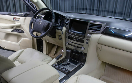 Lexus LX III, 2015 год, 4 998 000 рублей, 11 фотография