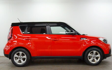 KIA Soul II рестайлинг, 2018 год, 1 690 000 рублей, 4 фотография