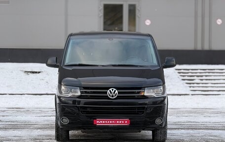 Volkswagen Multivan T5, 2013 год, 2 000 000 рублей, 3 фотография