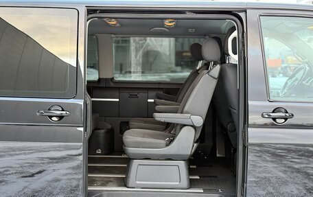 Volkswagen Multivan T5, 2013 год, 2 000 000 рублей, 11 фотография