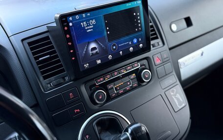 Volkswagen Multivan T5, 2013 год, 2 000 000 рублей, 24 фотография