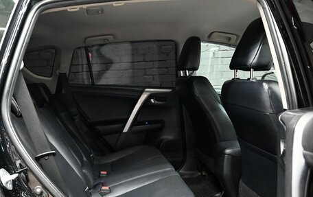 Toyota RAV4, 2017 год, 2 700 000 рублей, 13 фотография