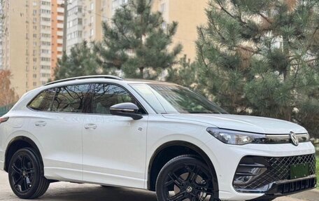 Volkswagen Tiguan, 2025 год, 5 100 000 рублей, 2 фотография