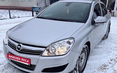 Opel Astra H, 2013 год, 570 000 рублей, 3 фотография