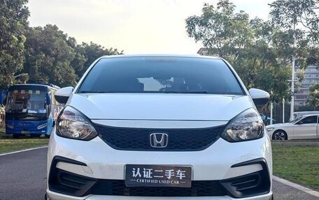 Honda Fit, 2021 год, 1 000 000 рублей, 2 фотография