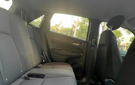 Honda Fit, 2021 год, 1 000 000 рублей, 17 фотография